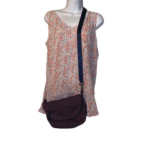 lululemon athletica Handbags - Lululemon Festival Bag - Black Cherry - Discontinued RARE Fold over Crossbody